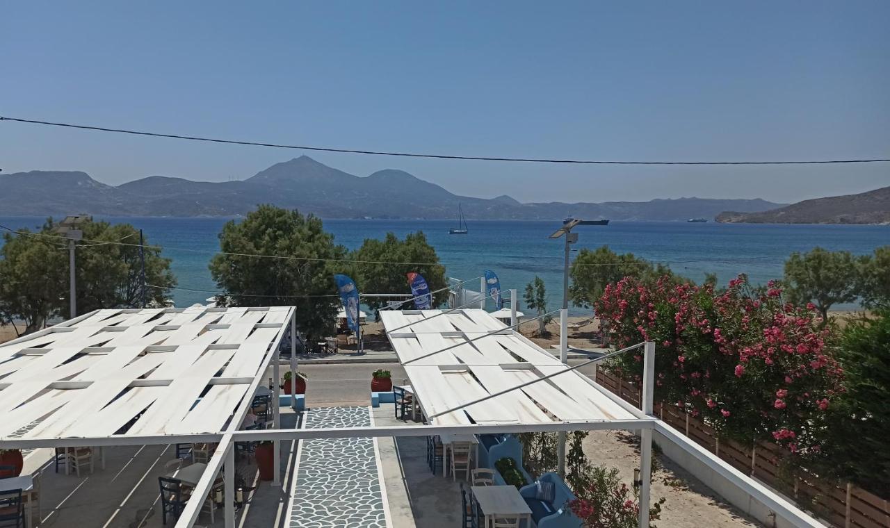 Play On The Adamantas (Milos)
